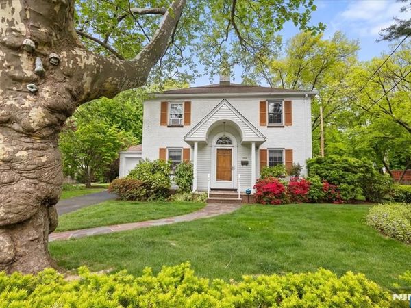 302 Howard Avenue, FAIRLAWN, NJ 07410