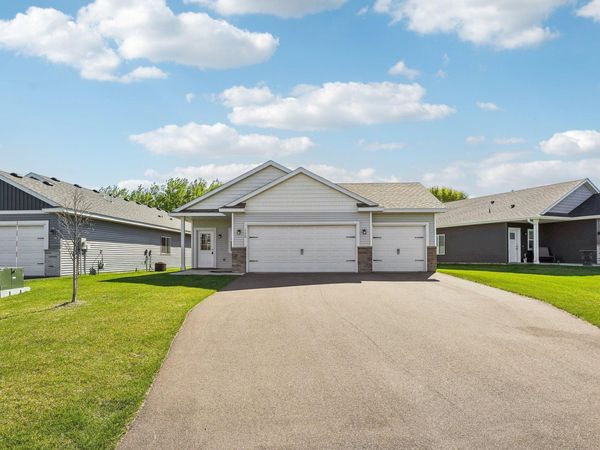 126 9th Avenue NE, Isanti, MN 55040