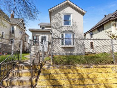 2742 Stevens Avenue, Minneapolis, MN 55408