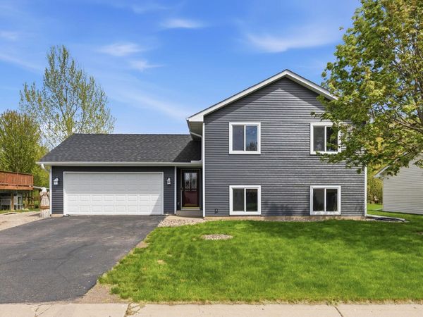 104 Century Lane, Silver Lake, MN 55381