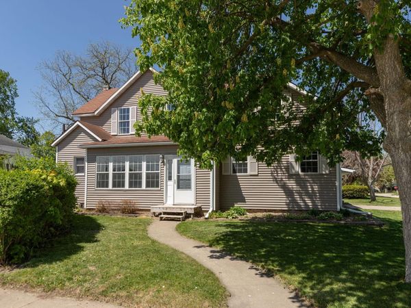 311 Center Avenue S, Eyota, MN 55934