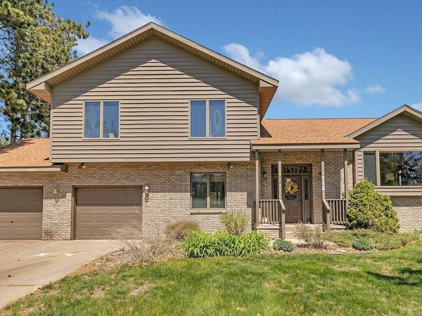 521 2 1/2 Street N, Sartell, MN 56377