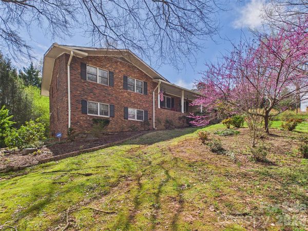 119 Creekside Drive , Morganton, NC 28655