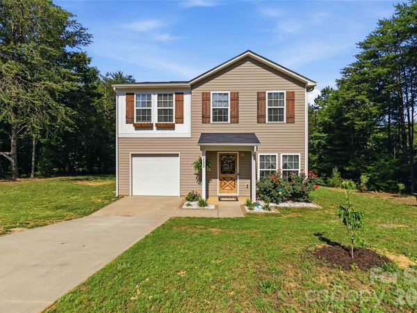 2220 Pinnacle View Drive, Kings Mountain, NC 28086
