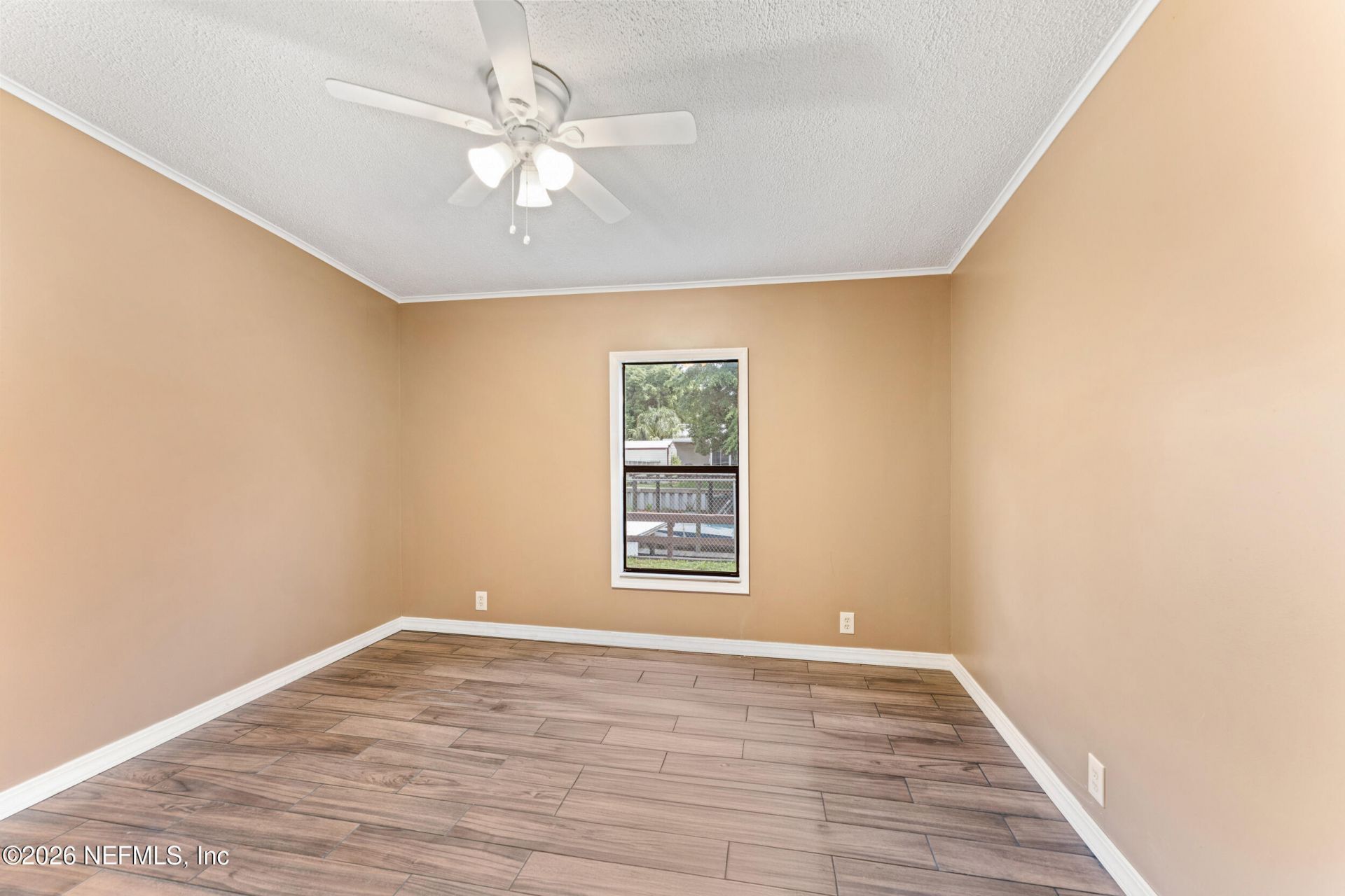 418 Cove Drive, Satsuma, FL 32189 Photo