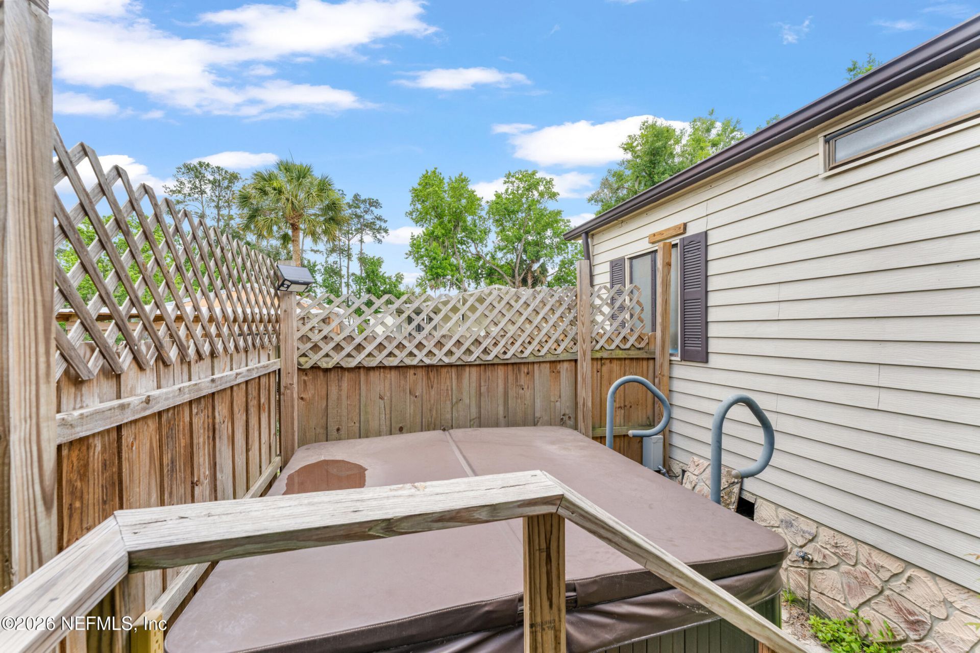 418 Cove Drive, Satsuma, FL 32189 Photo