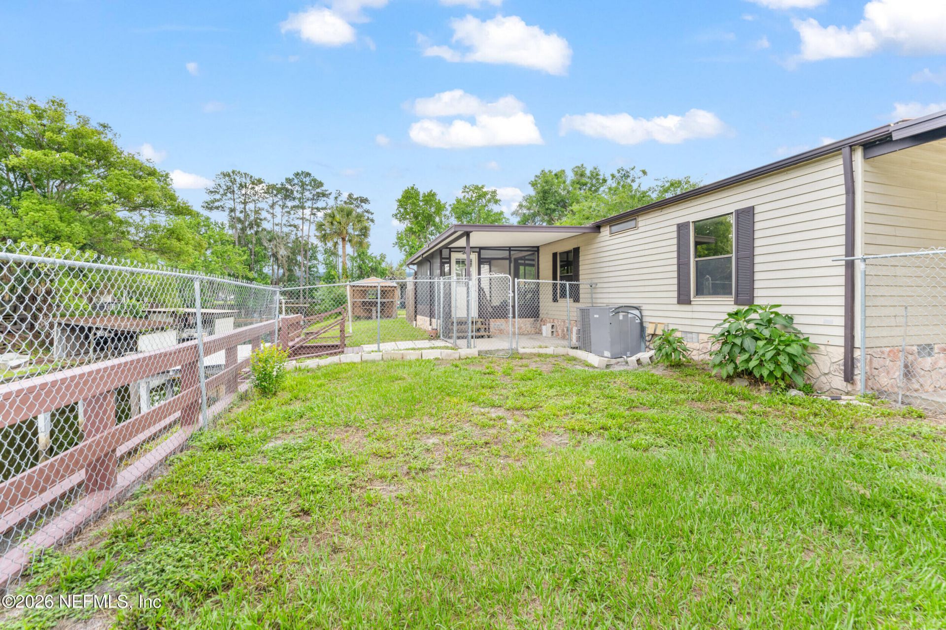 418 Cove Drive, Satsuma, FL 32189 Photo