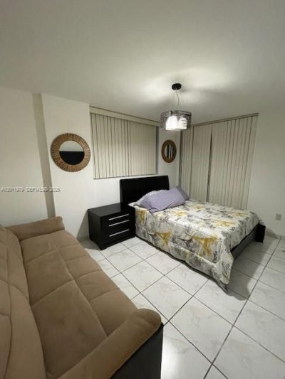 1621 Collins Ave, Unit 707, Miami Beach, FL 33139 Photo