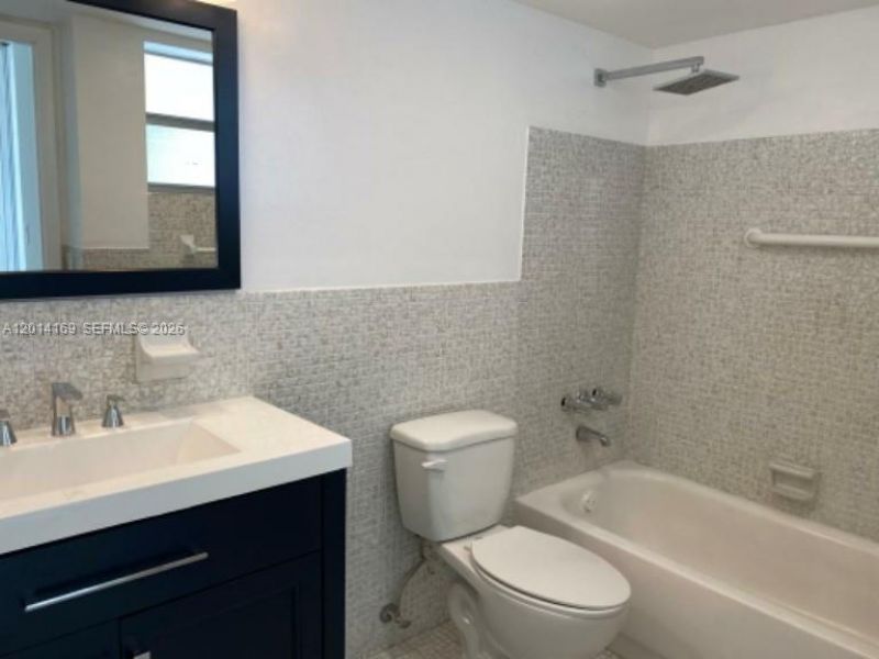 1475 NE 125th Ter , Unit 503B, North Miami, FL 33161 Photo