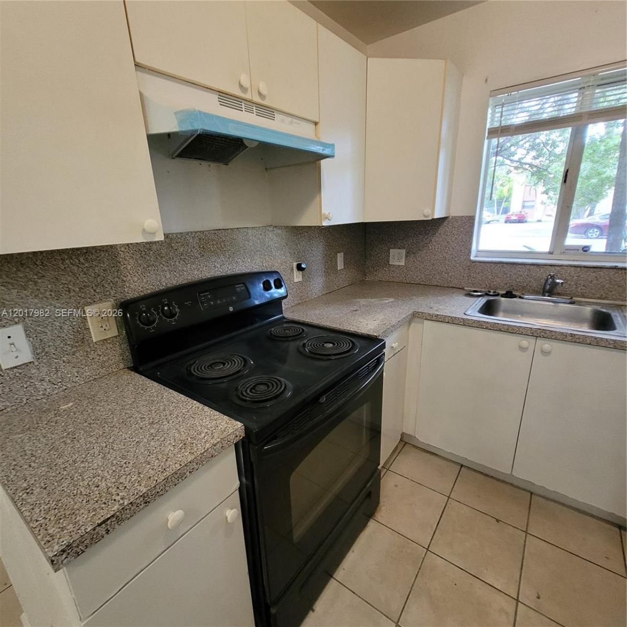 13950 NE 2nd Ave, Unit 1A, Miami, FL 33161 Photo