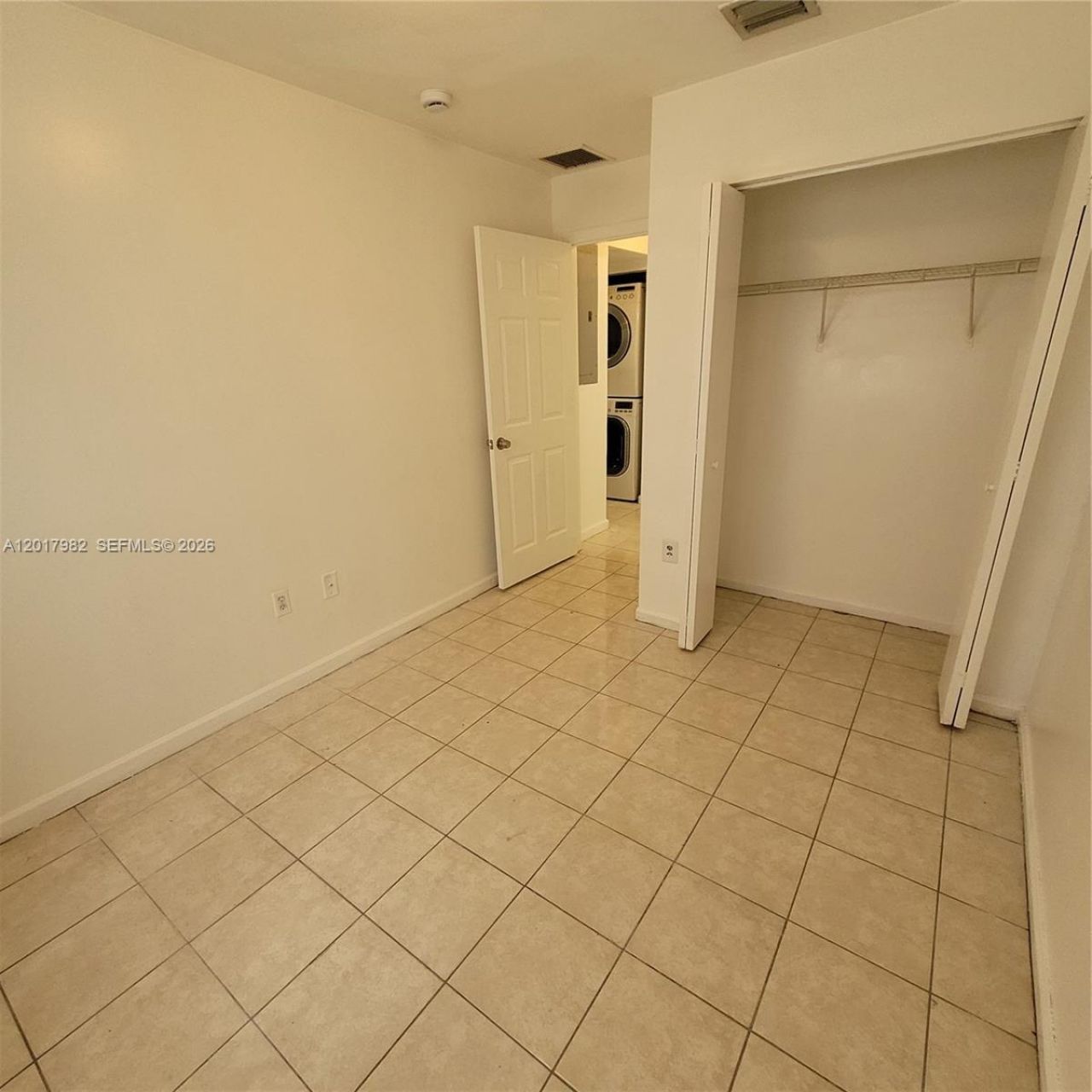 13950 NE 2nd Ave, Unit 1A, Miami, FL 33161 Photo