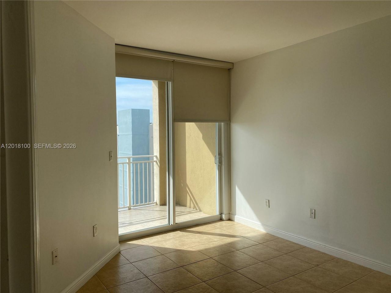 2425 SW 27th Ave , Unit 1008, Miami, FL 33145 Photo