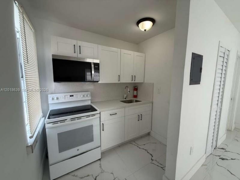 2775 NW 57th St, Miami, FL 33142 Photo