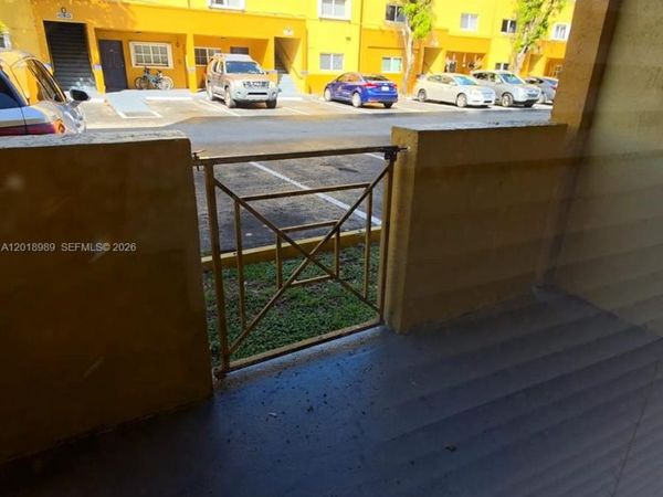 14961 SW 82nd Ln , Unit 21-104, Miami, FL 33193