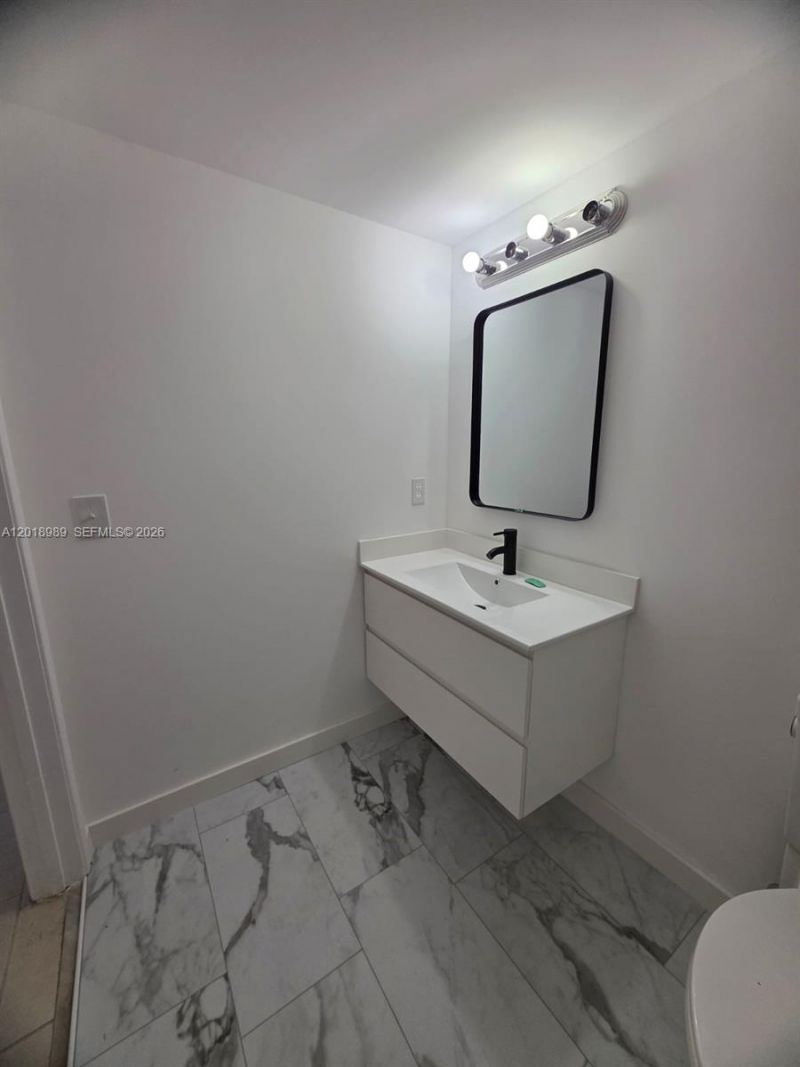 14961 SW 82nd Ln , Unit 21-104, Miami, FL 33193 Photo