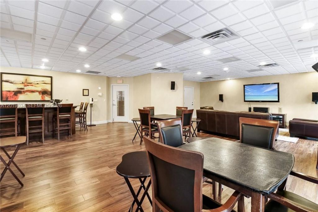 3530 Mystic Pointe Dr , Unit 1205, Aventura, FL 33180 Photo