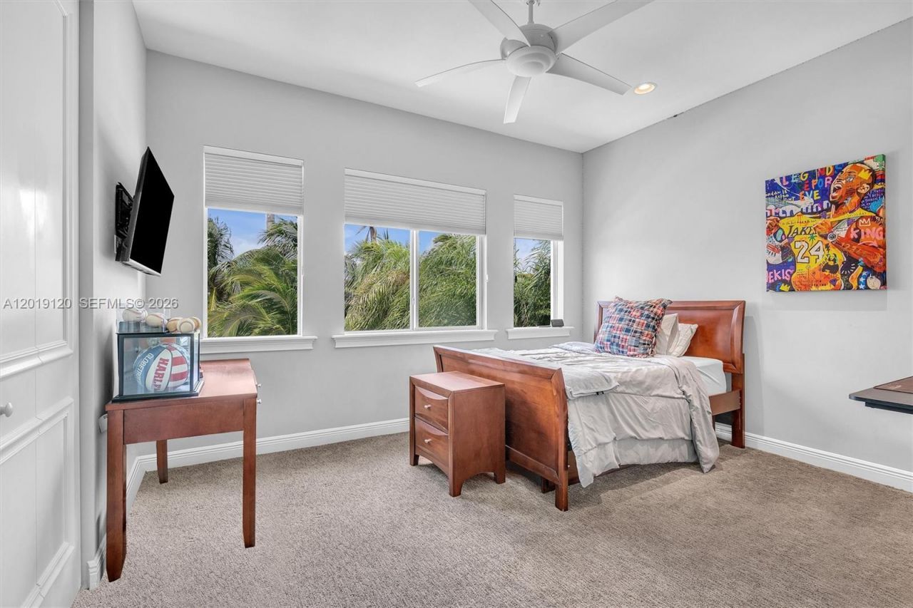 1480 Windjammer Way , Unit ., Hollywood, FL 33019 Photo