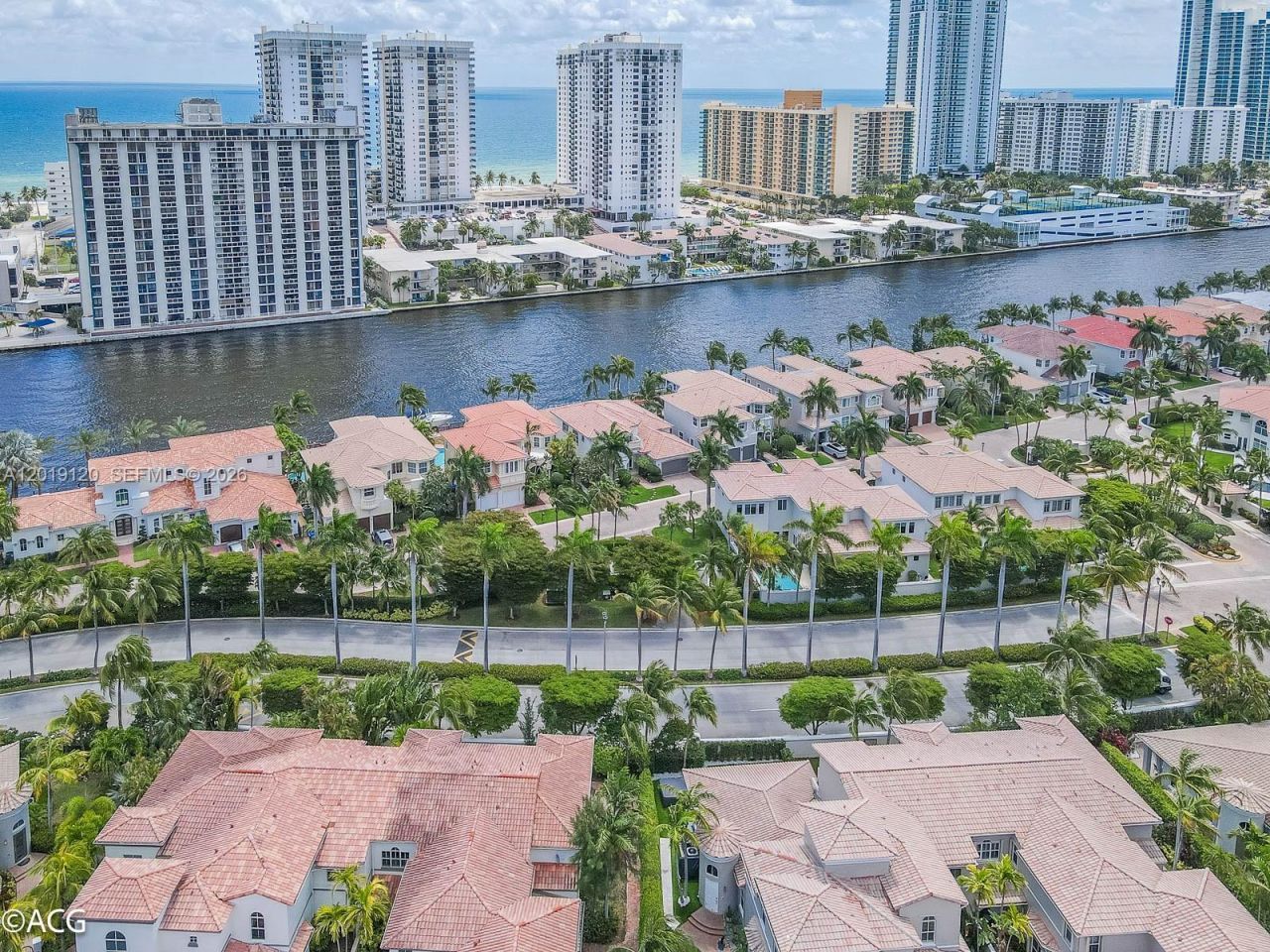 1480 Windjammer Way , Unit ., Hollywood, FL 33019 Photo