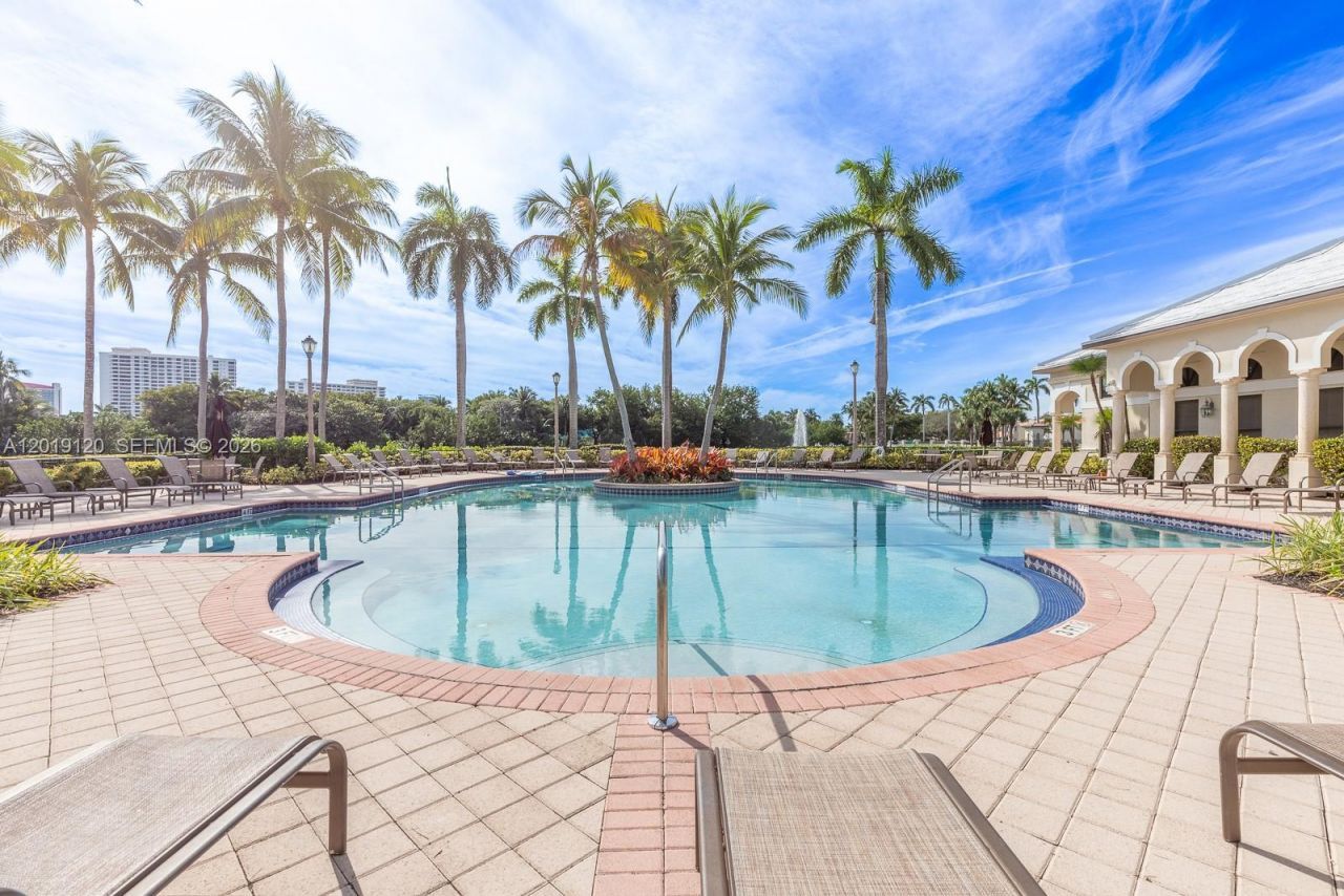1480 Windjammer Way , Unit ., Hollywood, FL 33019 Photo