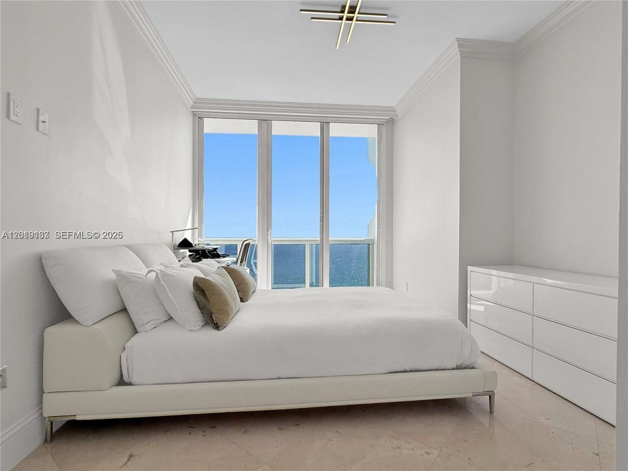 4779 Collins Ave , Unit PH 4301, Miami Beach, FL 33140 Photo