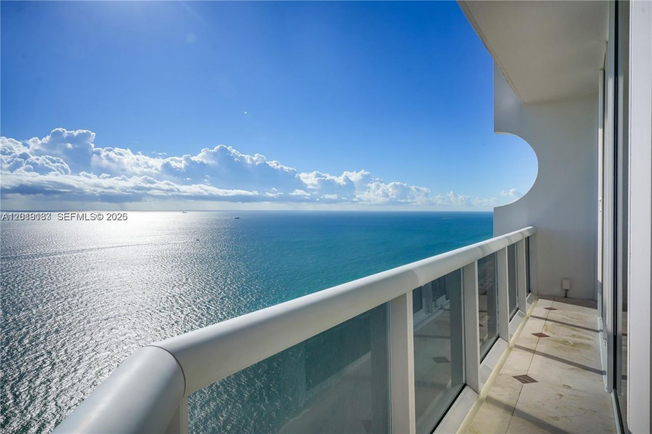 4779 Collins Ave , Unit PH 4301, Miami Beach, FL 33140 Photo