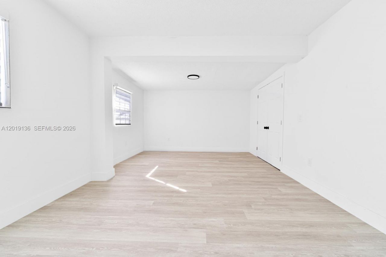 Please Call For Address, Hialeah, FL 33015 Photo