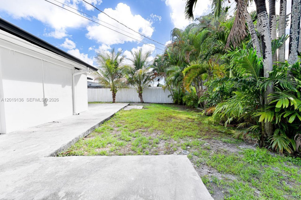 Please Call For Address, Hialeah, FL 33015 Photo