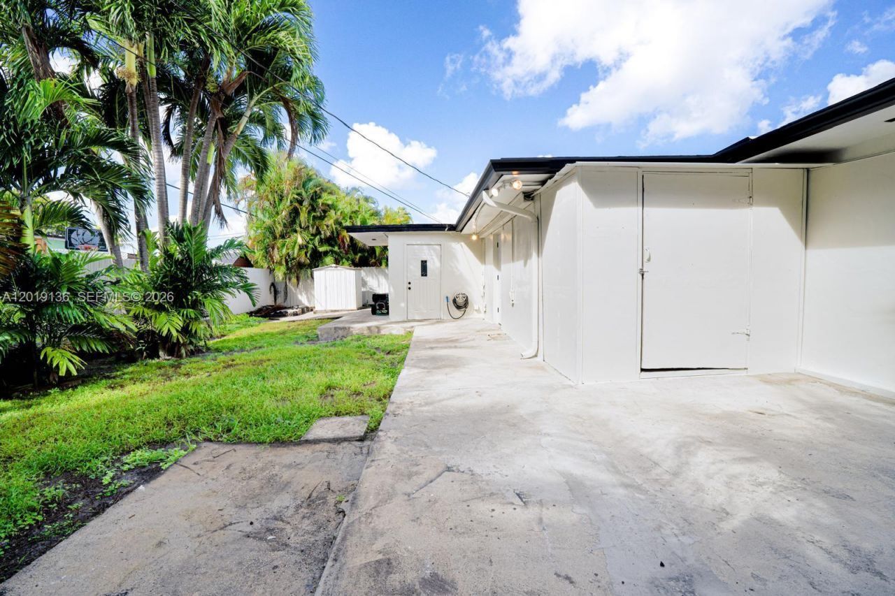 Please Call For Address, Hialeah, FL 33015 Photo