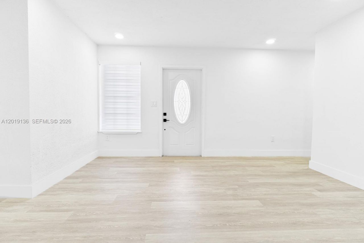 Please Call For Address, Hialeah, FL 33015 Photo