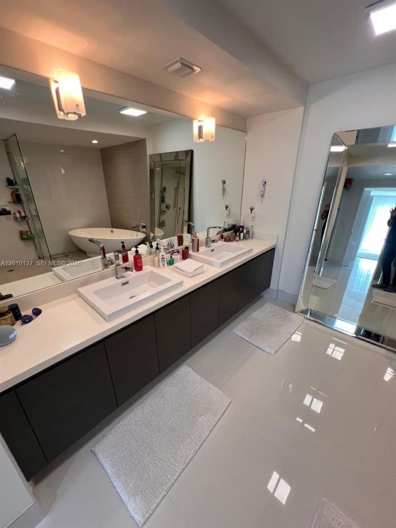 300 Sunny Isles Blvd , Unit 4-1504, Sunny Isles Beach, FL 33160 Photo