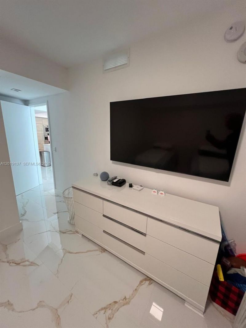 300 Sunny Isles Blvd , Unit 4-1504, Sunny Isles Beach, FL 33160 Photo