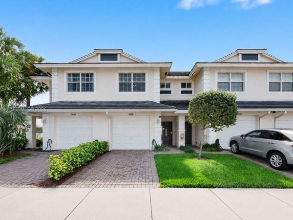 3028 NW 30th Ave , Oakland Park, FL 33311