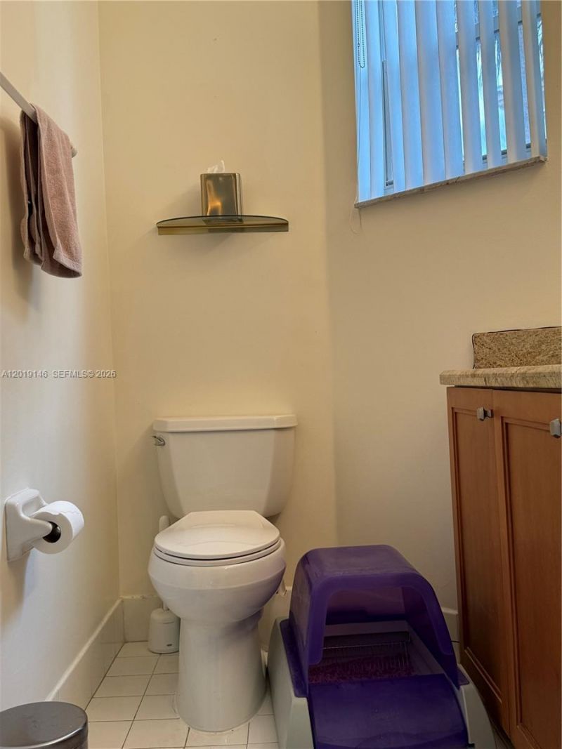 724 NW 170th Ter, Pembroke Pines, FL 33028 Photo