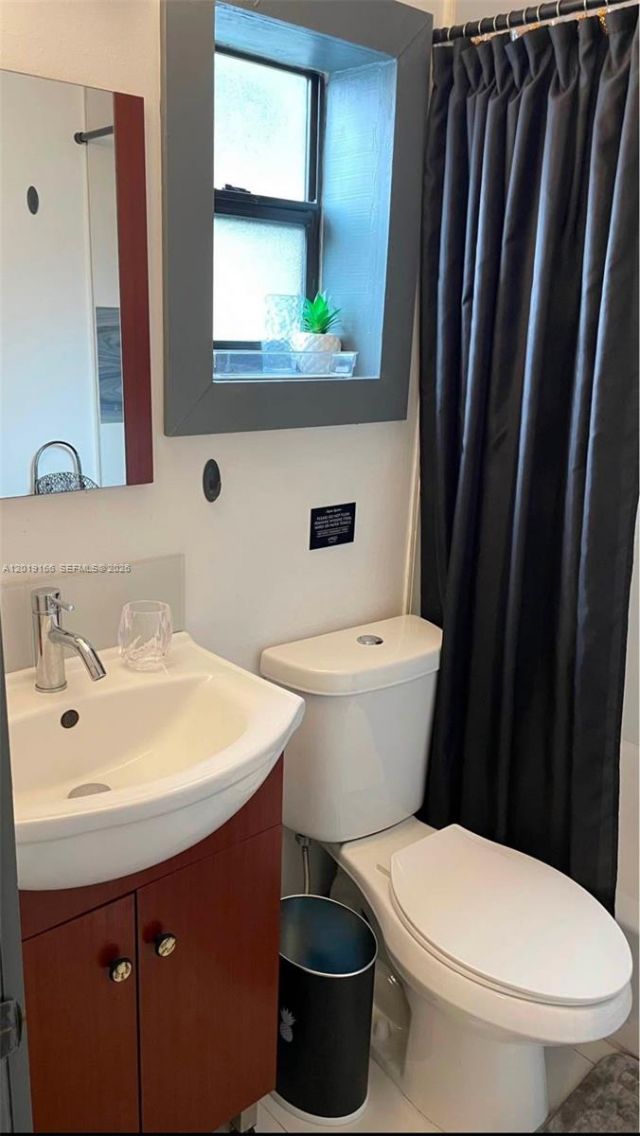 420 NW 95th St , Miami, FL 33150 Photo