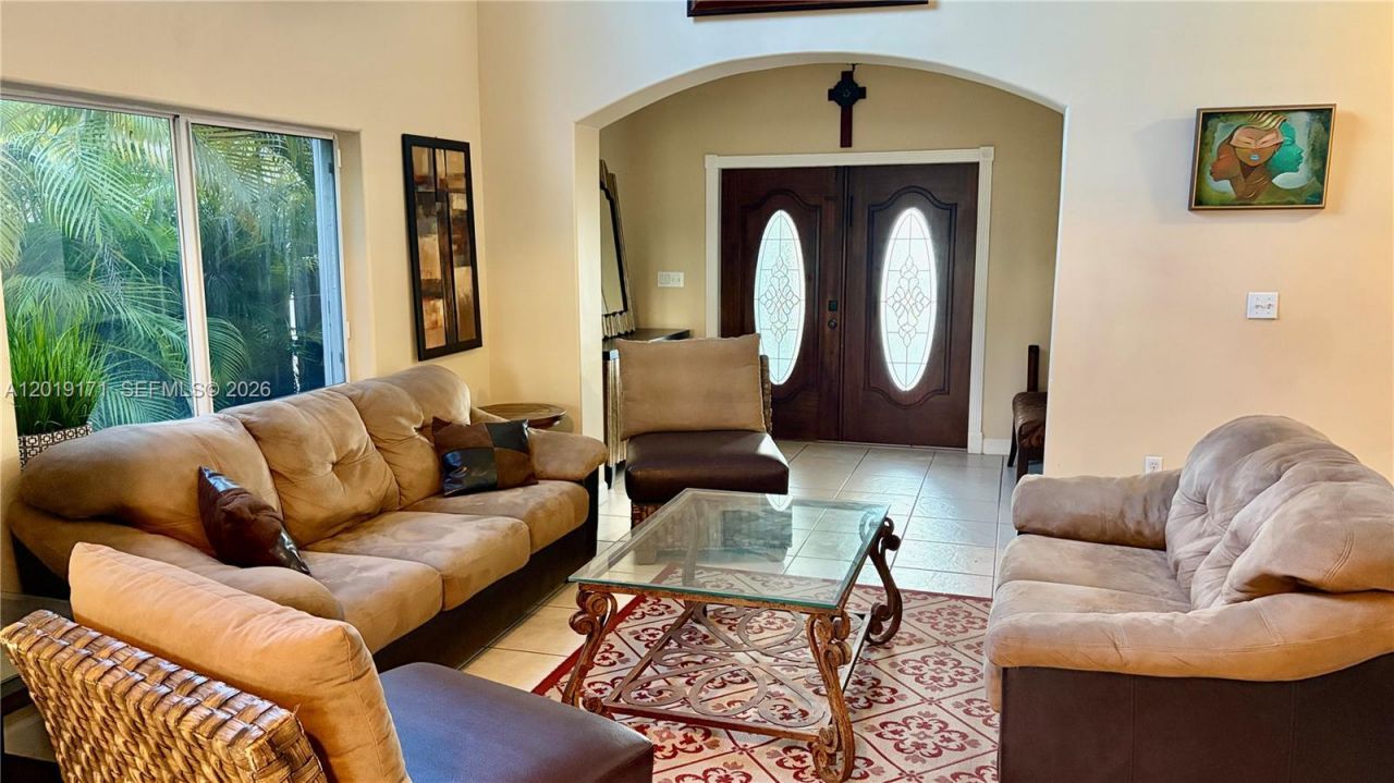 13553 SW 124th Ave Rd , Unit 13553, Miami, FL 33186 Photo