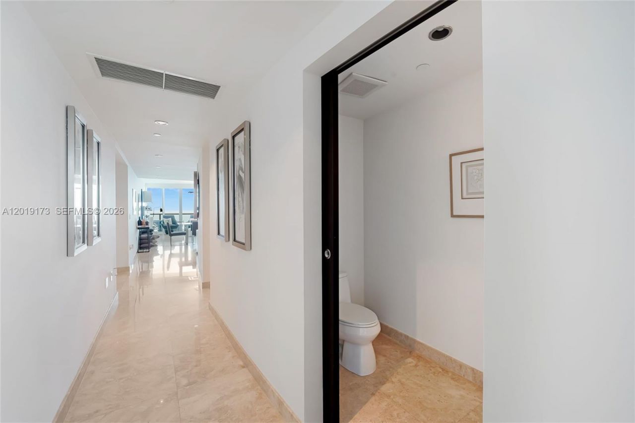 17001 Collins Ave , Unit 2805, Sunny Isles Beach, FL 33160 Photo