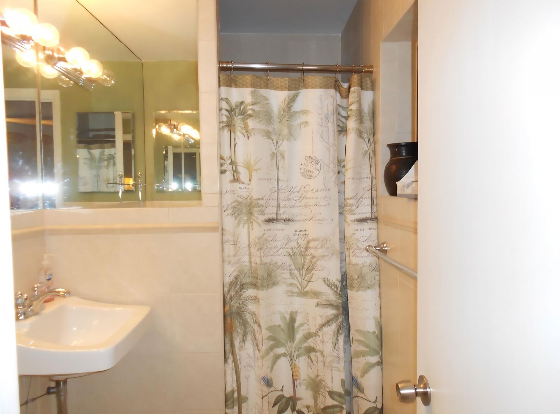 1207 NE 12th Avenue, Fort Lauderdale, FL 33304 Photo