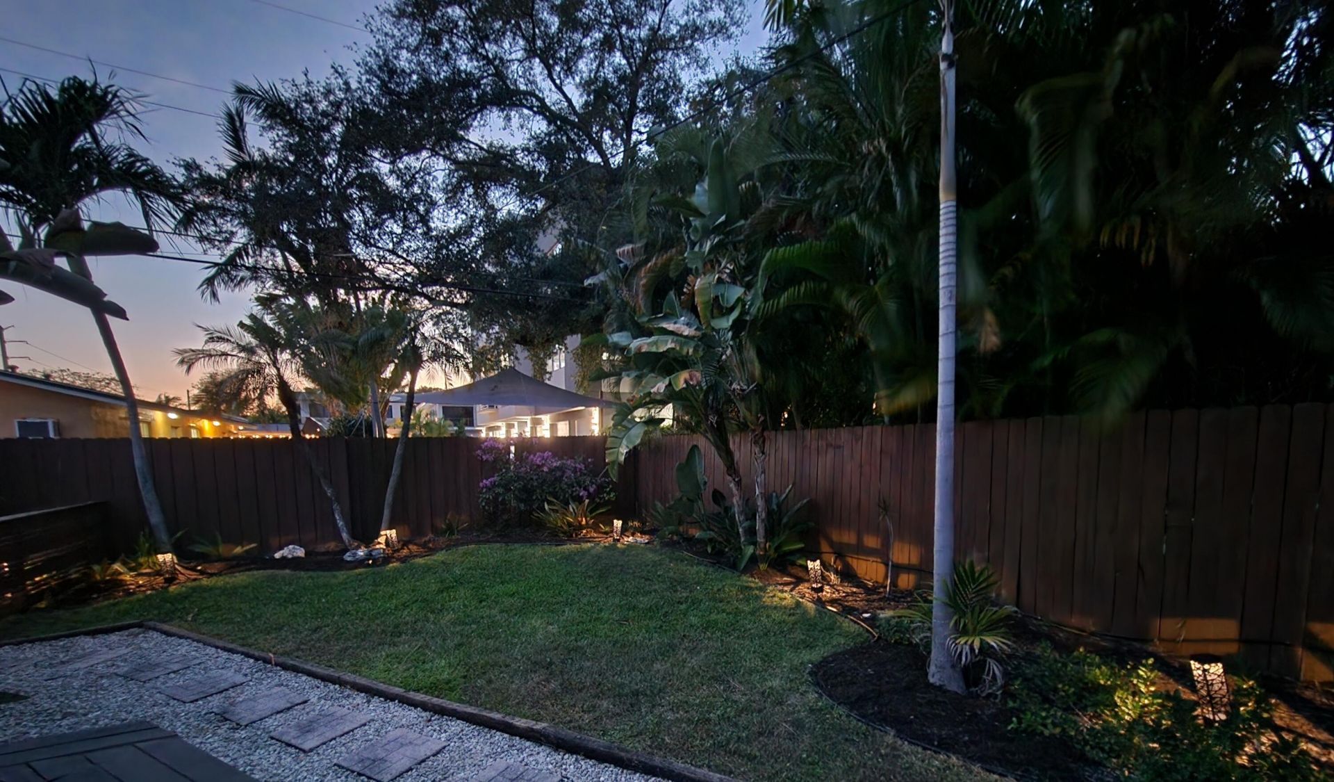 1207 NE 12th Avenue, Fort Lauderdale, FL 33304 Photo