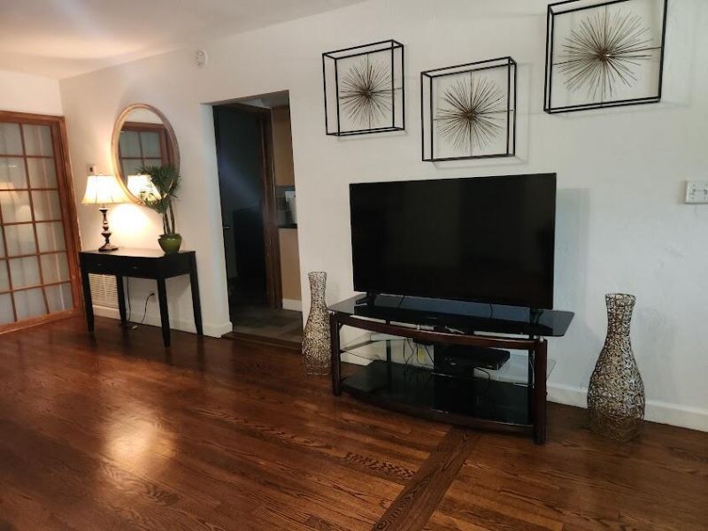 1207 NE 12th Avenue, Fort Lauderdale, FL 33304 Photo