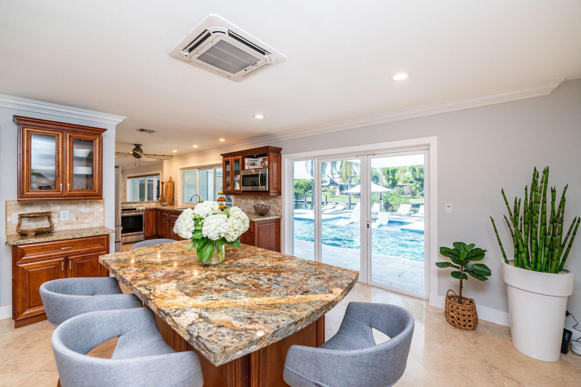 6541 NE 20th Avenue, Fort Lauderdale, FL 33308 Photo