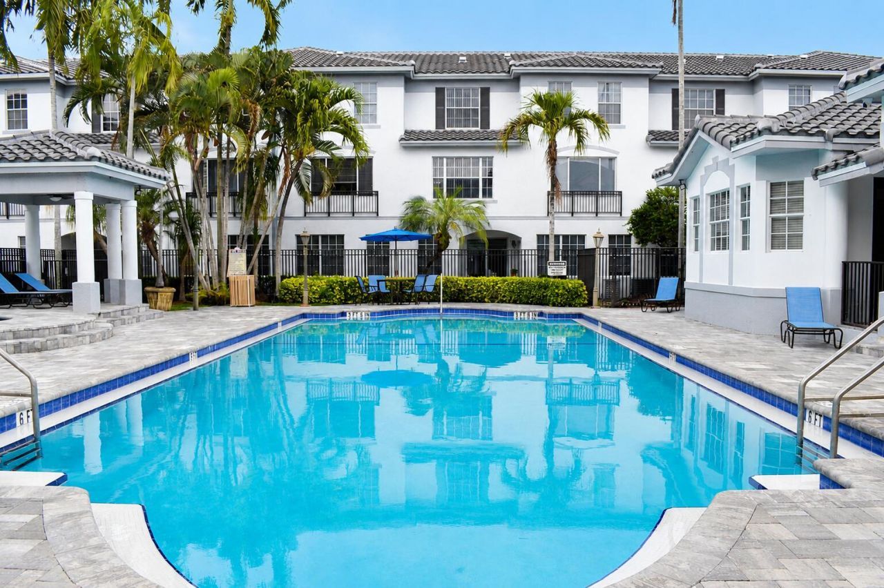 711 SW 148th Avenue, Unit 403, Sunrise, FL 33325 Photo