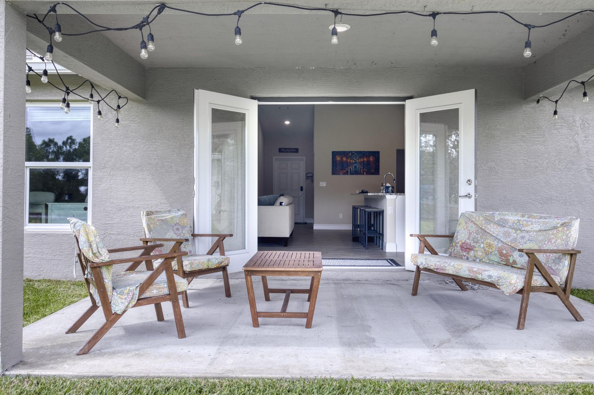 375 SW Vista Lake Drive, Port Saint Lucie, FL 34953 Photo