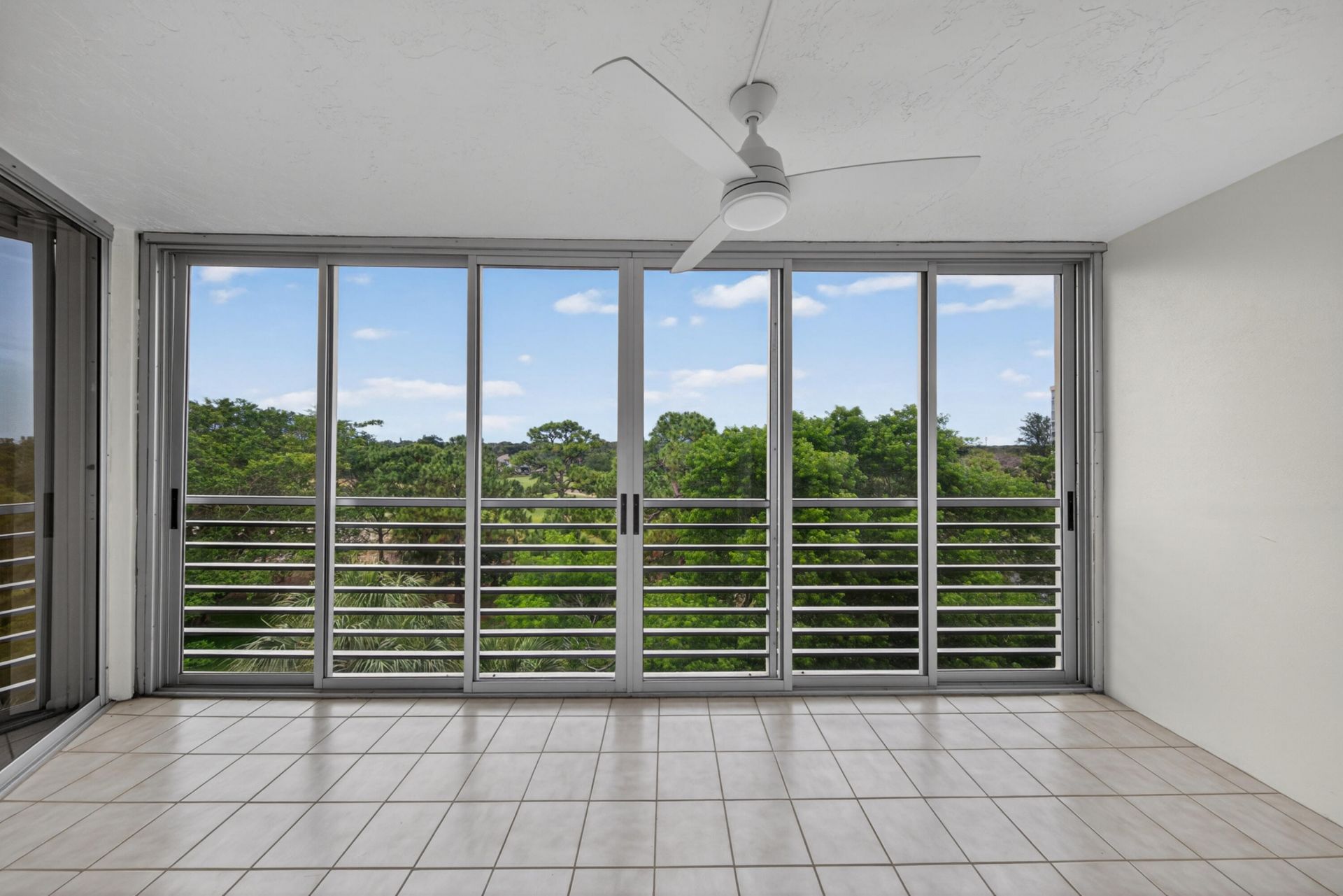 3503 Oaks Way, Unit 505, Pompano Beach, FL 33069 Photo
