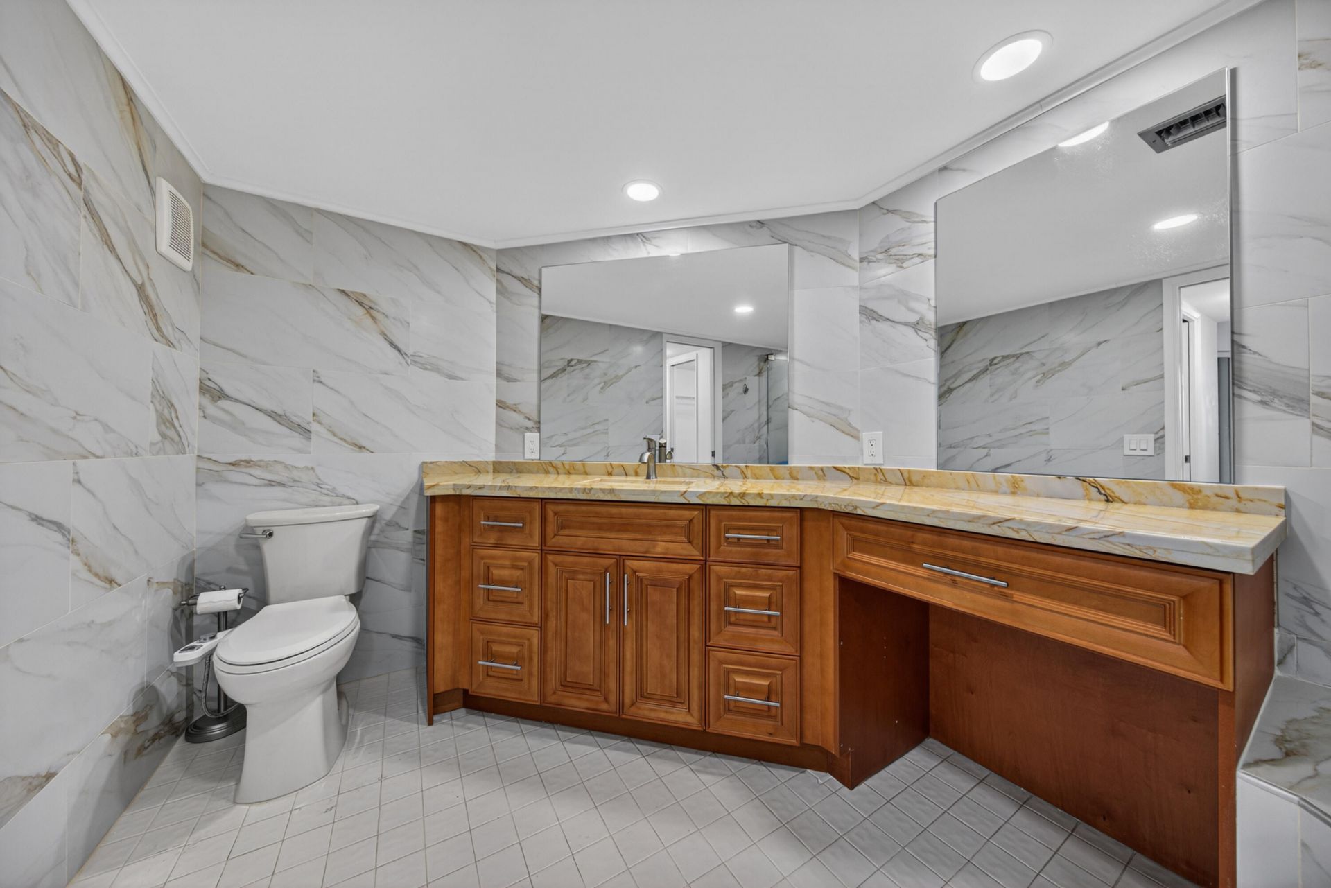 3503 Oaks Way, Unit 505, Pompano Beach, FL 33069 Photo