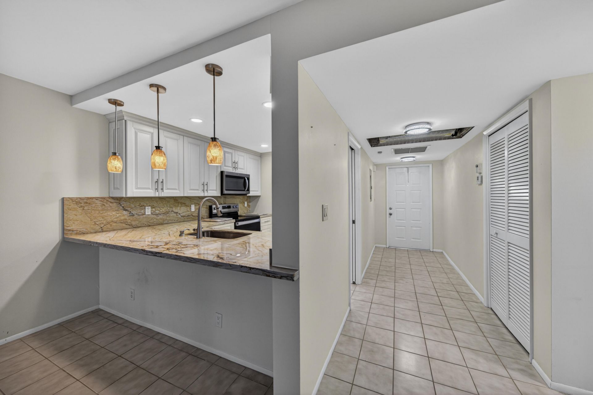 3503 Oaks Way, Unit 505, Pompano Beach, FL 33069 Photo