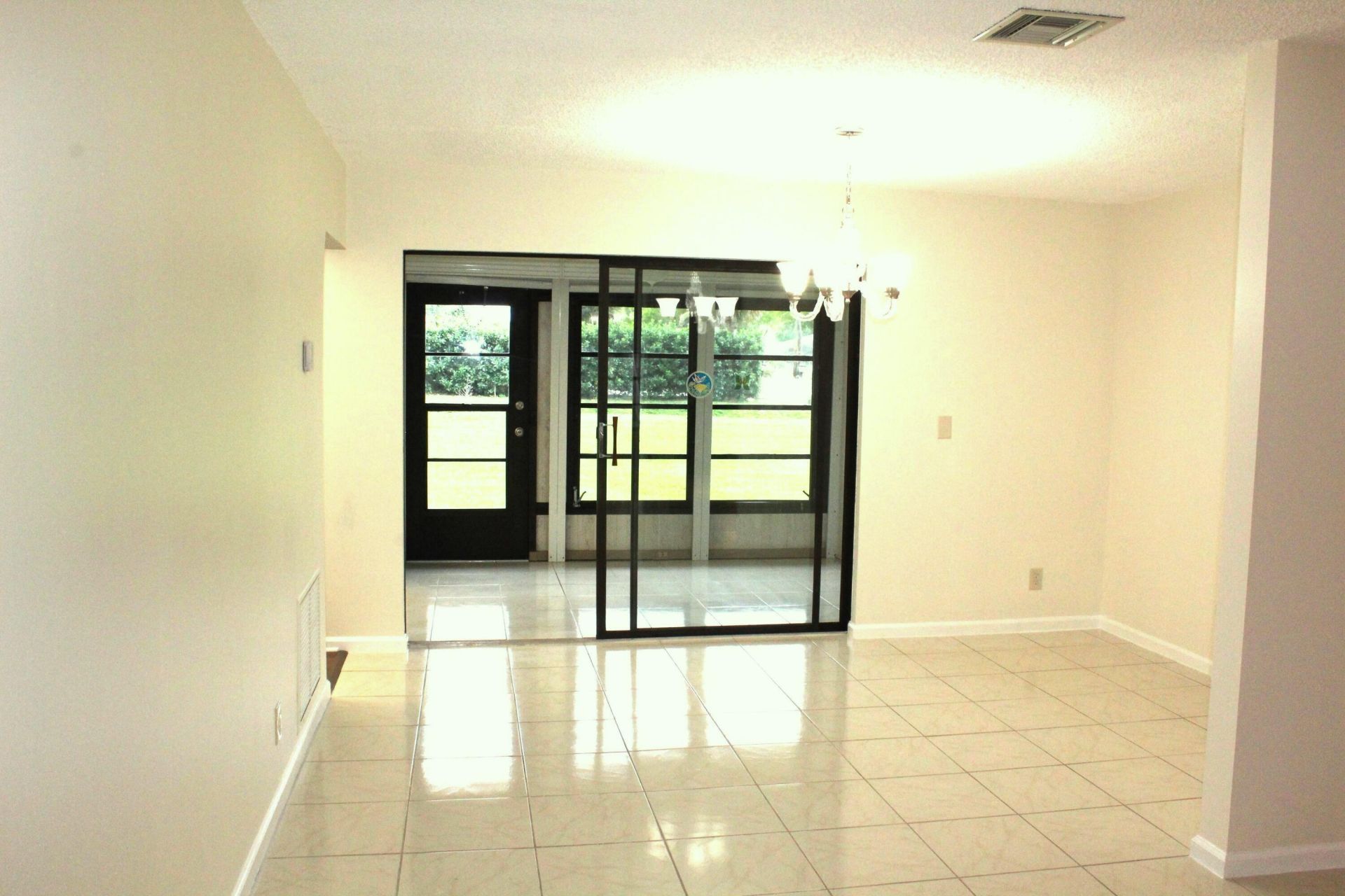 4450 Nutmeg Tree Lane, Unit B, Boynton Beach, FL 33436 Photo