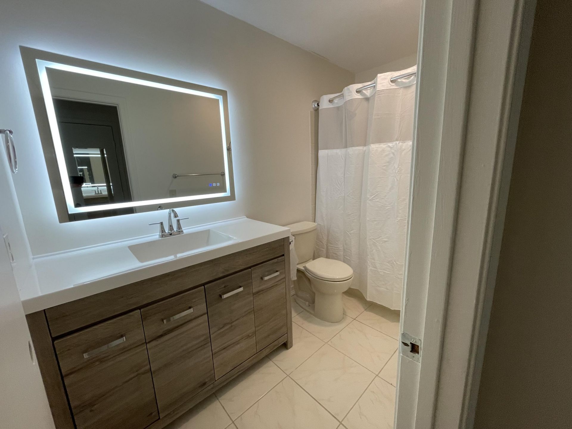 4450 Nutmeg Tree Lane, Unit B, Boynton Beach, FL 33436 Photo
