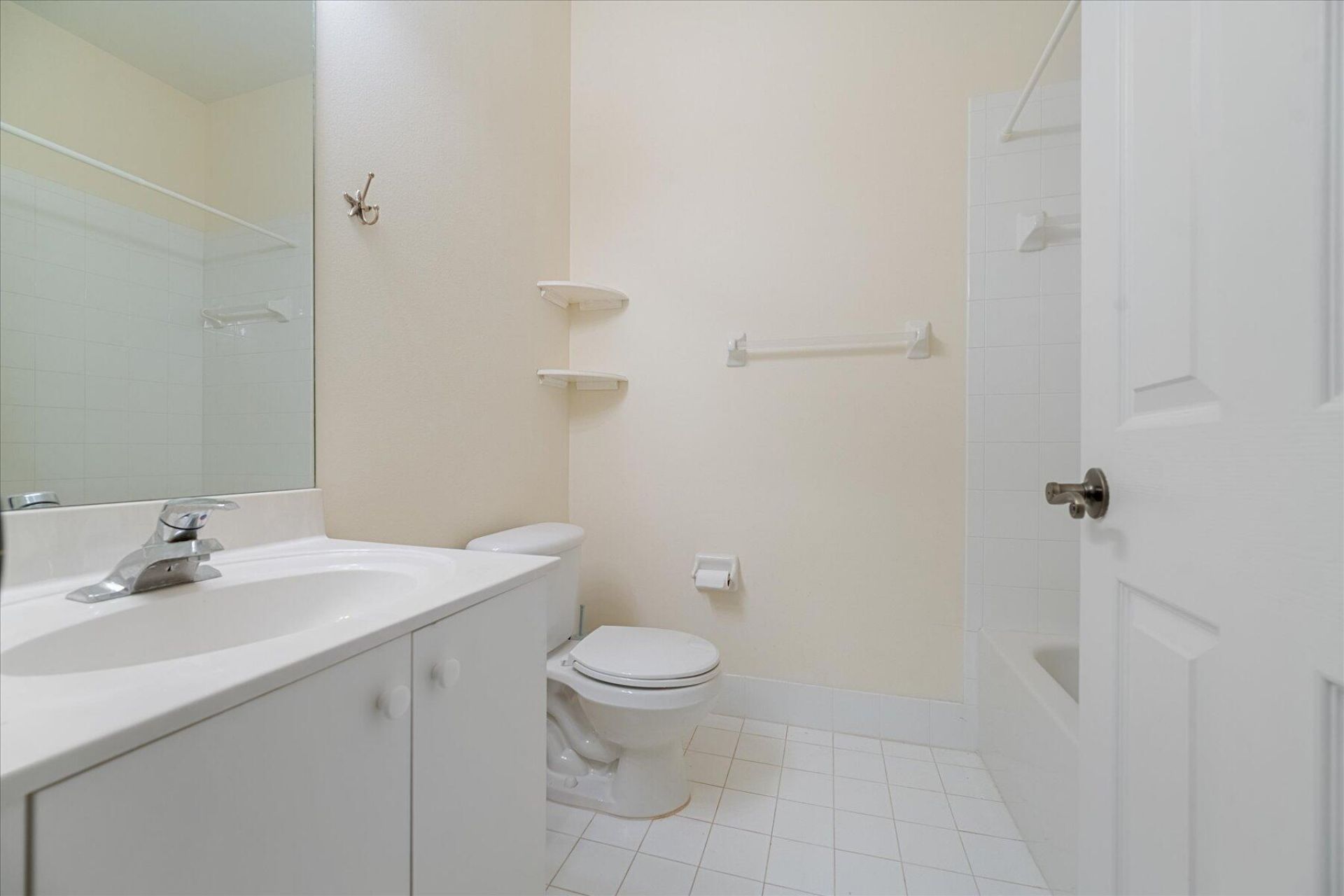 112 Lighthouse Circle, Unit G, Tequesta, FL 33469 Photo