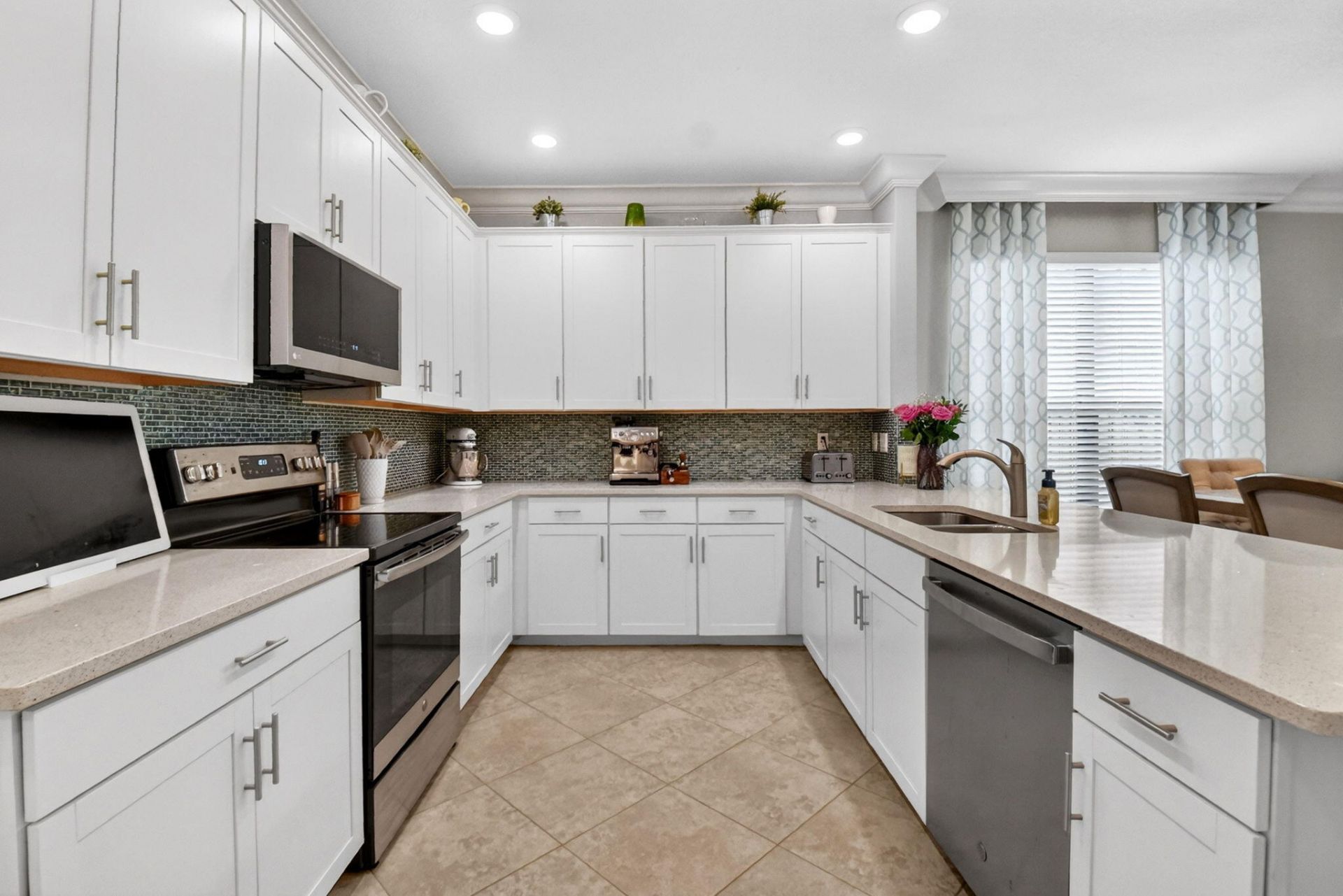 9062 Gulf Cove Drive, Wellington, FL 33467 Photo
