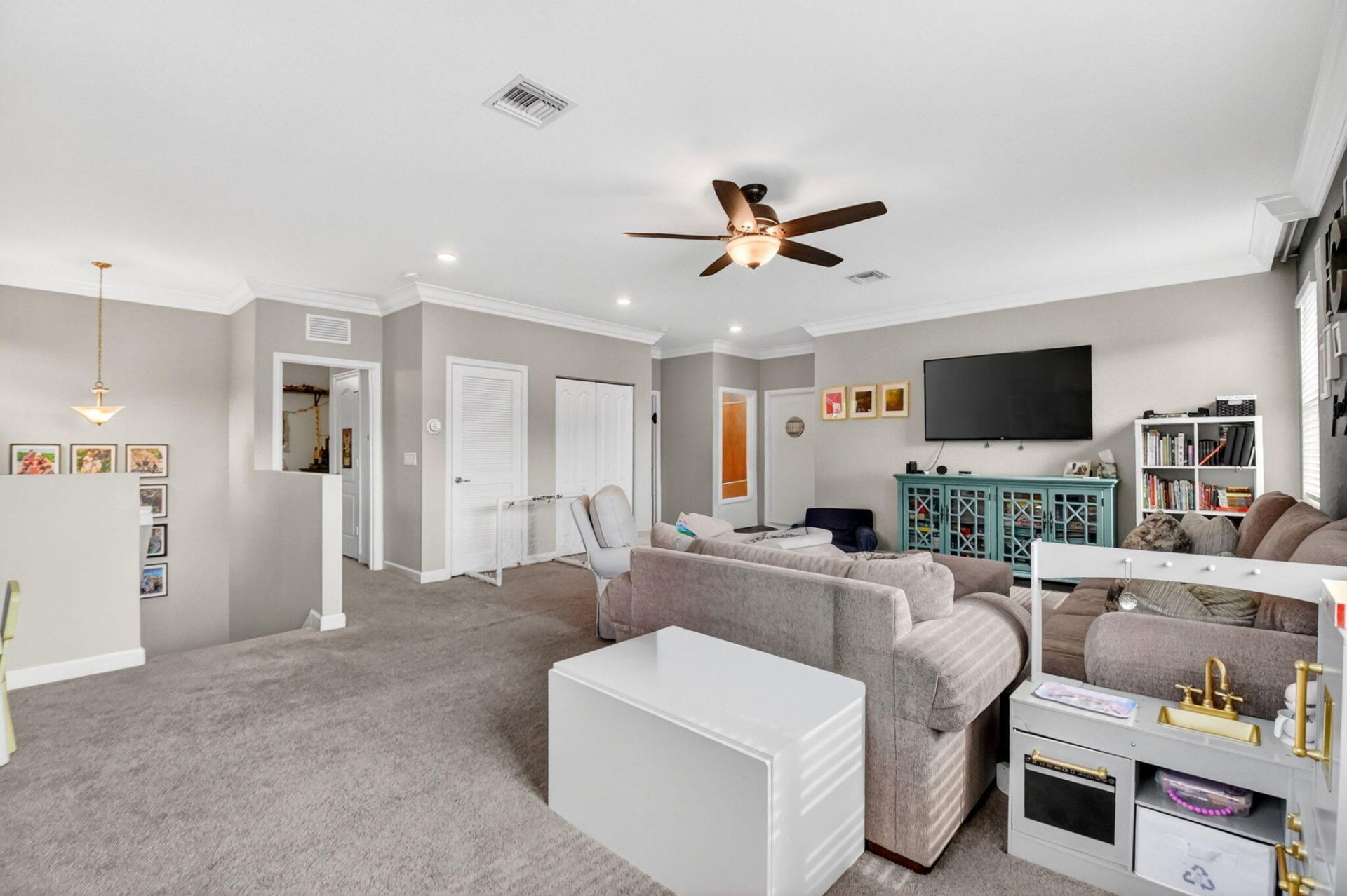 9062 Gulf Cove Drive, Wellington, FL 33467 Photo